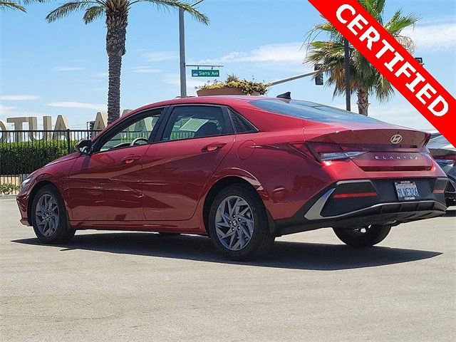 Used 2024 Hyundai Elantra SEL image 25