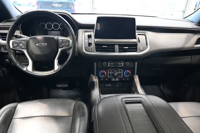 Used 2021 Chevrolet Suburban Z71 w/ Luxury Package image 13