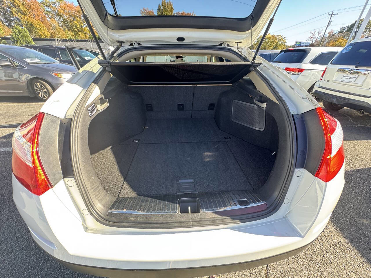 Used 2014 Honda Crosstour EX-L image 28