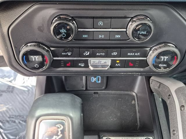 Used 2024 Ford Bronco Outer Banks AWD/4WD image 20