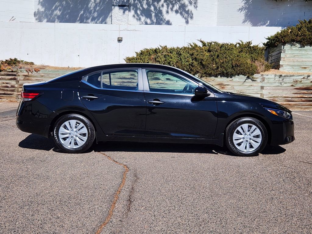 Used 2025 Nissan Sentra S image 2