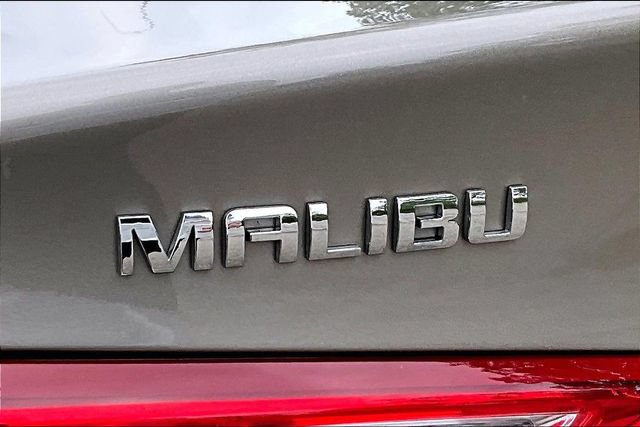 Used 2025 Chevrolet Malibu LT FWD image 8