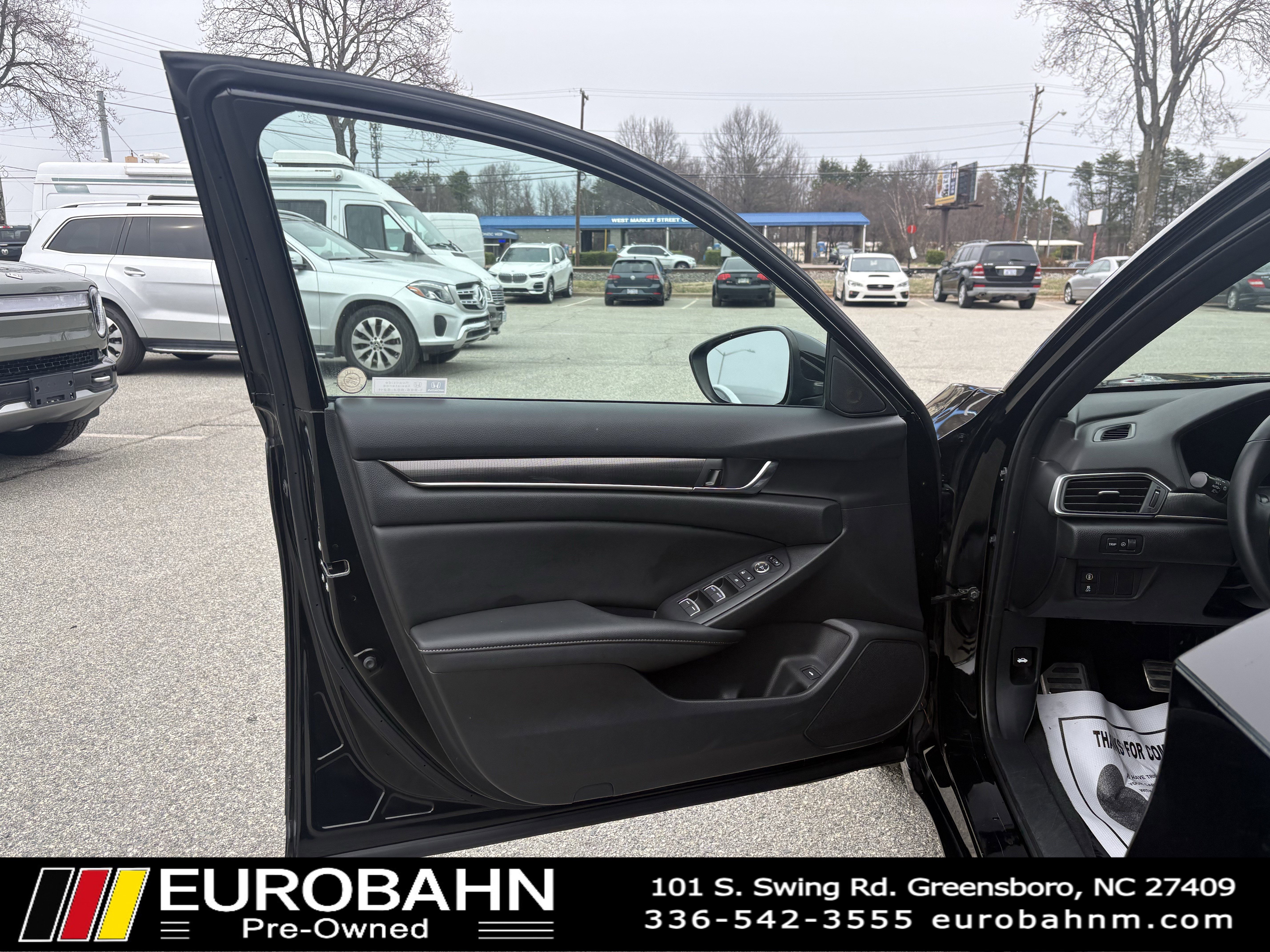 Used 2019 Honda Accord Sport image 9