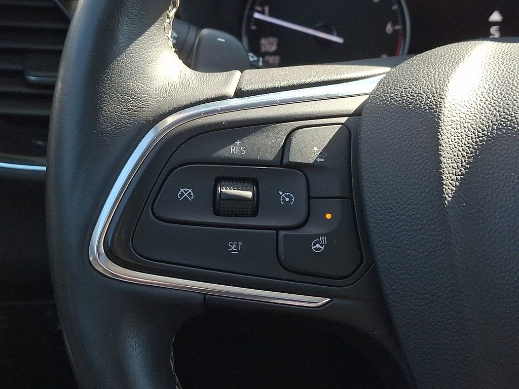 Used 2021 Buick Envision Essence image 21