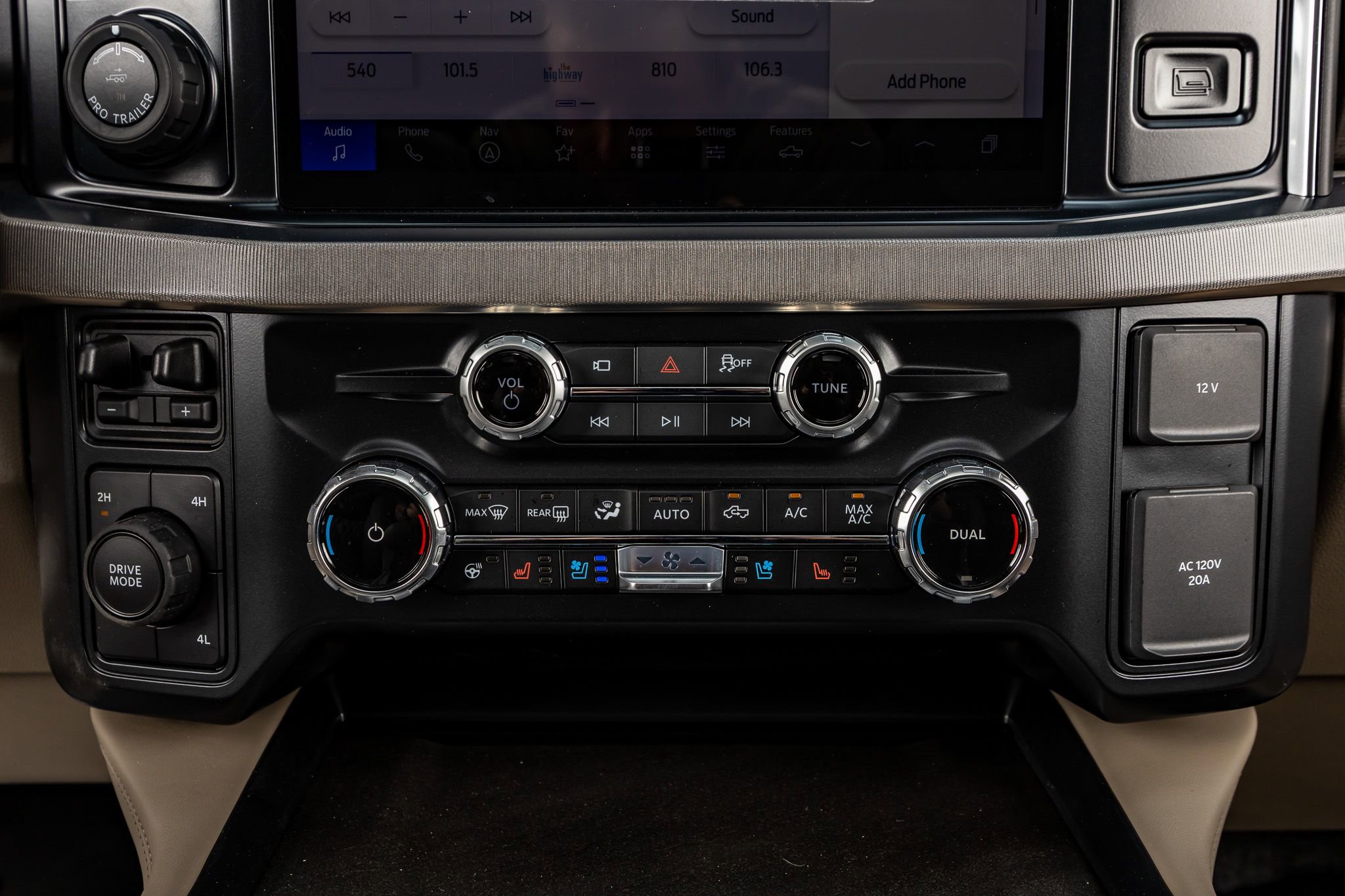 Used 2026 Ford F450 Platinum w/ Platinum Plus Package image 26
