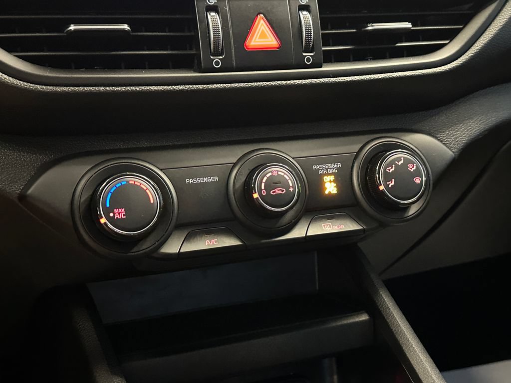 Used 2024 Kia Forte LXS w/ LXS Technology Package FWD image 14