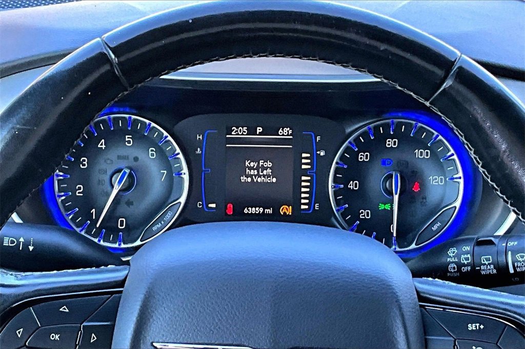 Used 2019 Chrysler Pacifica Touring Plus w/ S Appearance Package image 13