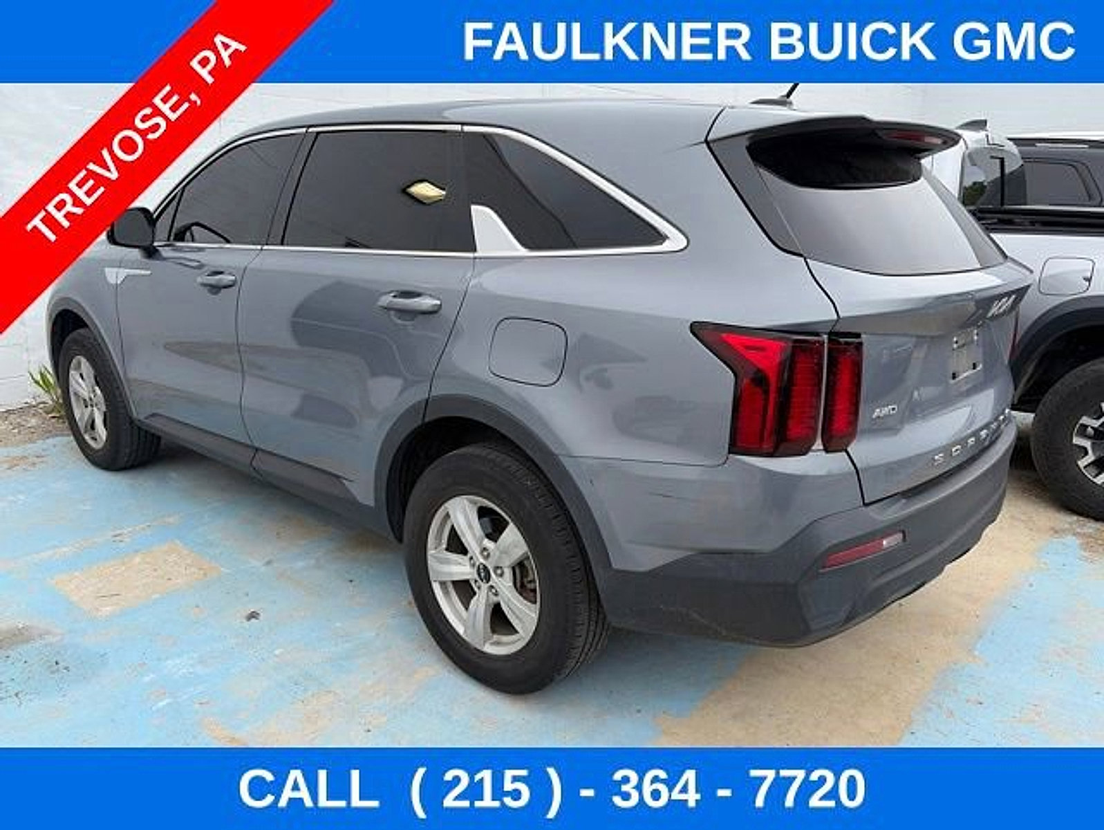 Used 2022 Kia Sorento LX AWD/4WD image 3