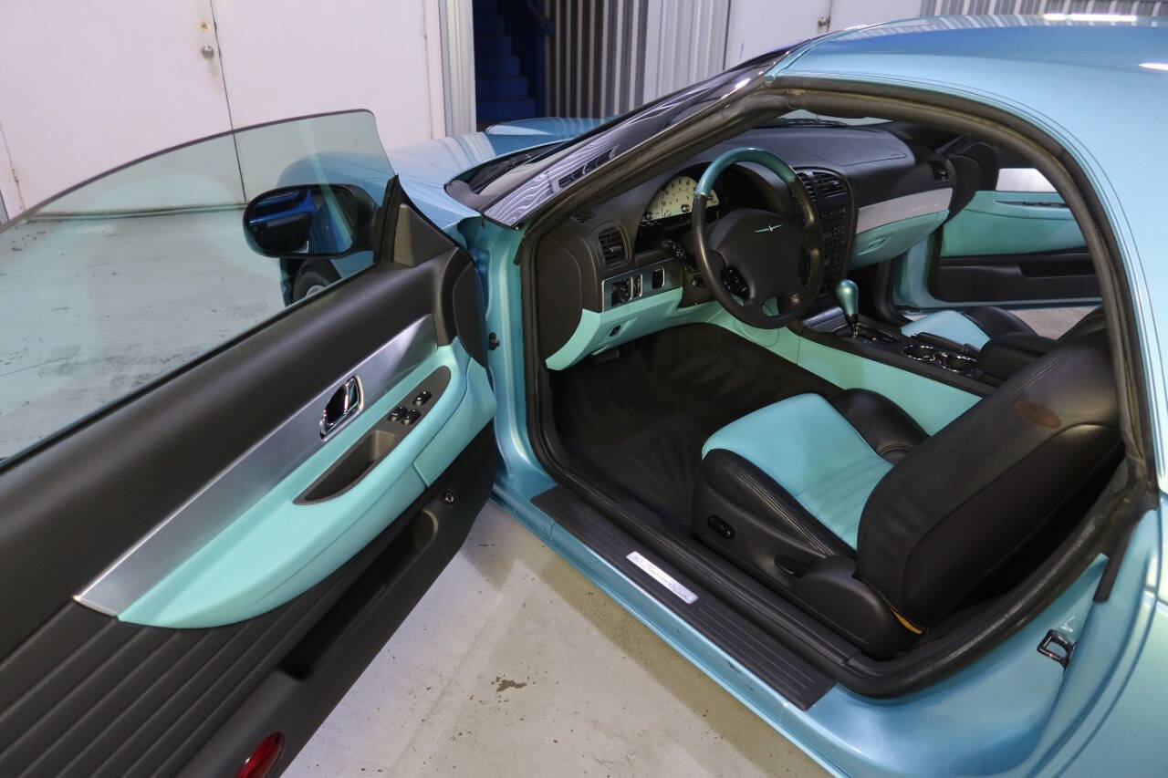 Used 2002 Ford Thunderbird Deluxe image 15