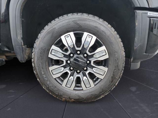Used 2024 GMC Sierra 2500 Denali w/ Denali Reserve Package image 9