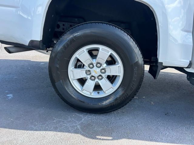 Used 2020 Chevrolet Colorado W/T w/ WT Convenience Package RWD image 7