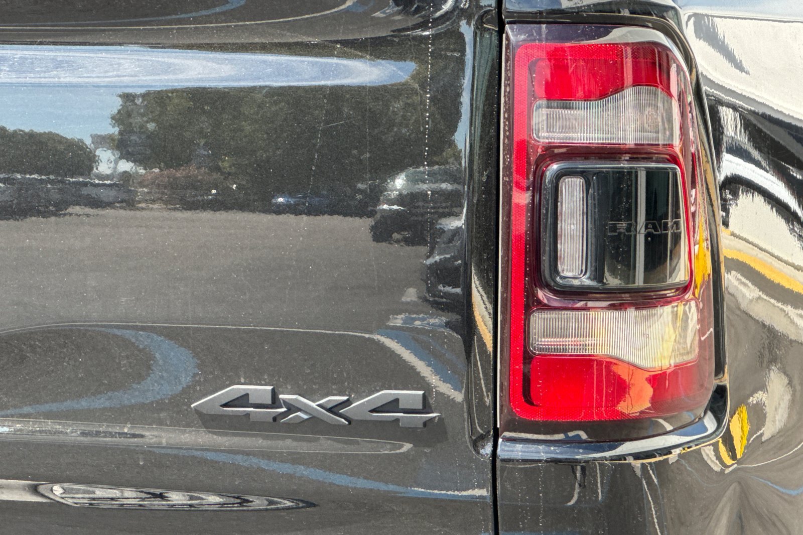 Used 2022 RAM 1500 Limited w/ (RED) Edition AWD/4WD image 45