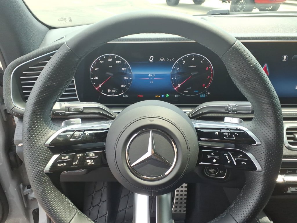 New 2026 Mercedes-Benz GLS 450 4MATIC image 19