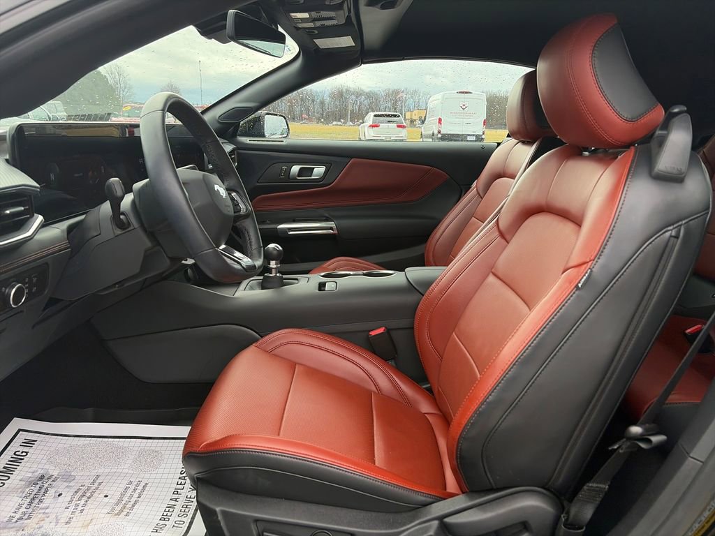 Used 2025 Ford Mustang GT Premium RWD image 21