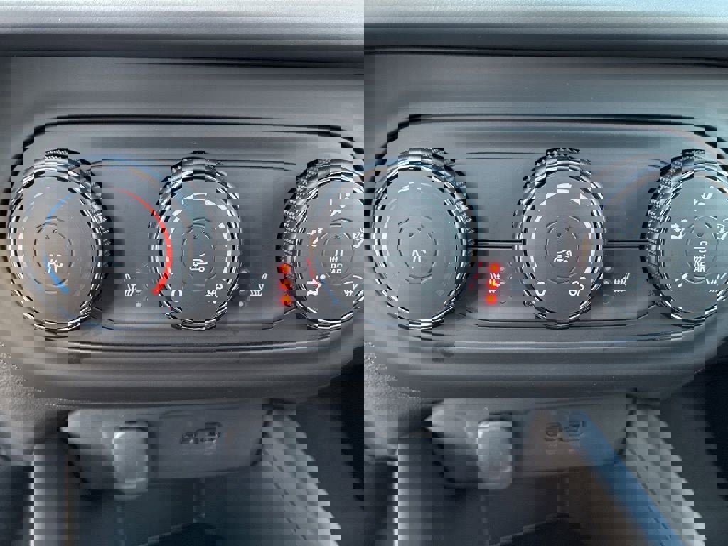 New 2026 Chevrolet Trax LS w/ LS Convenience Package image 22