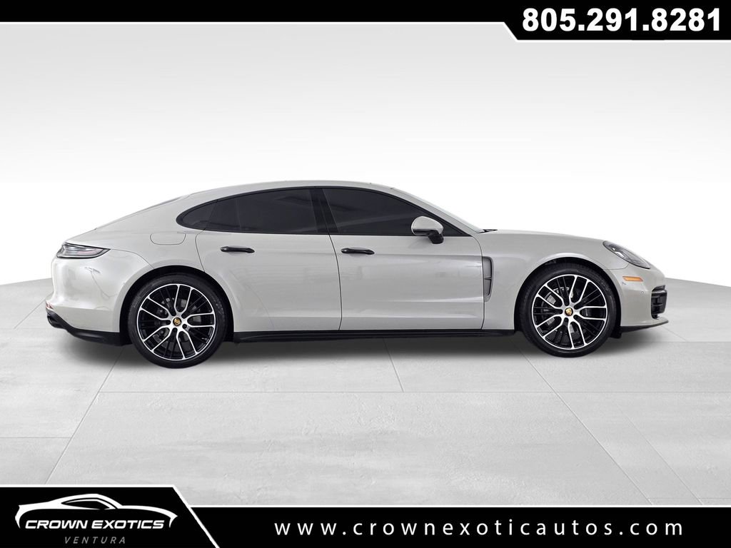 Used 2023 Porsche Panamera Platinum Edition image 8