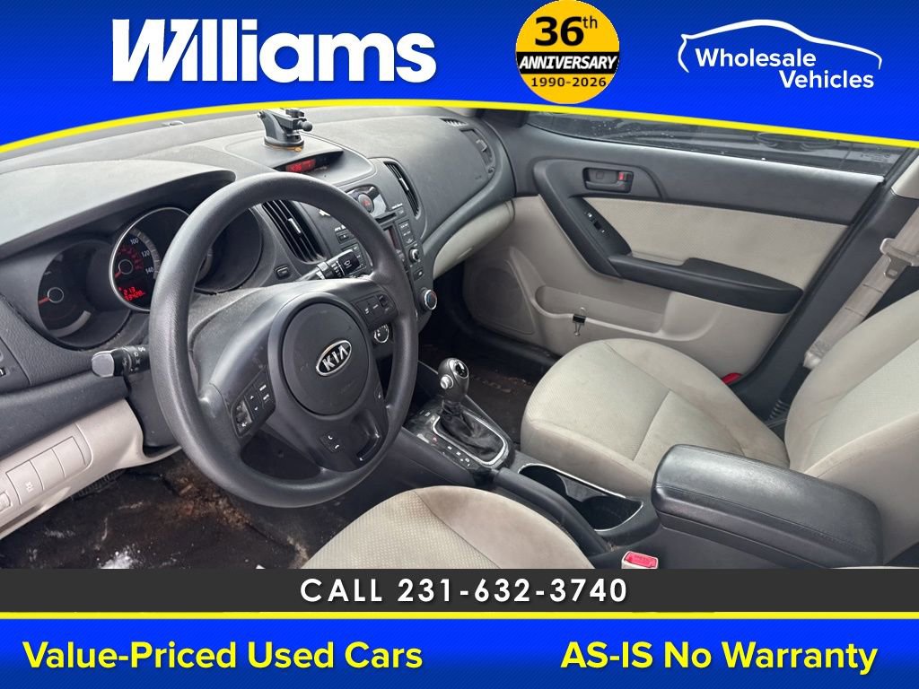Used 2012 Kia Forte EX image 17