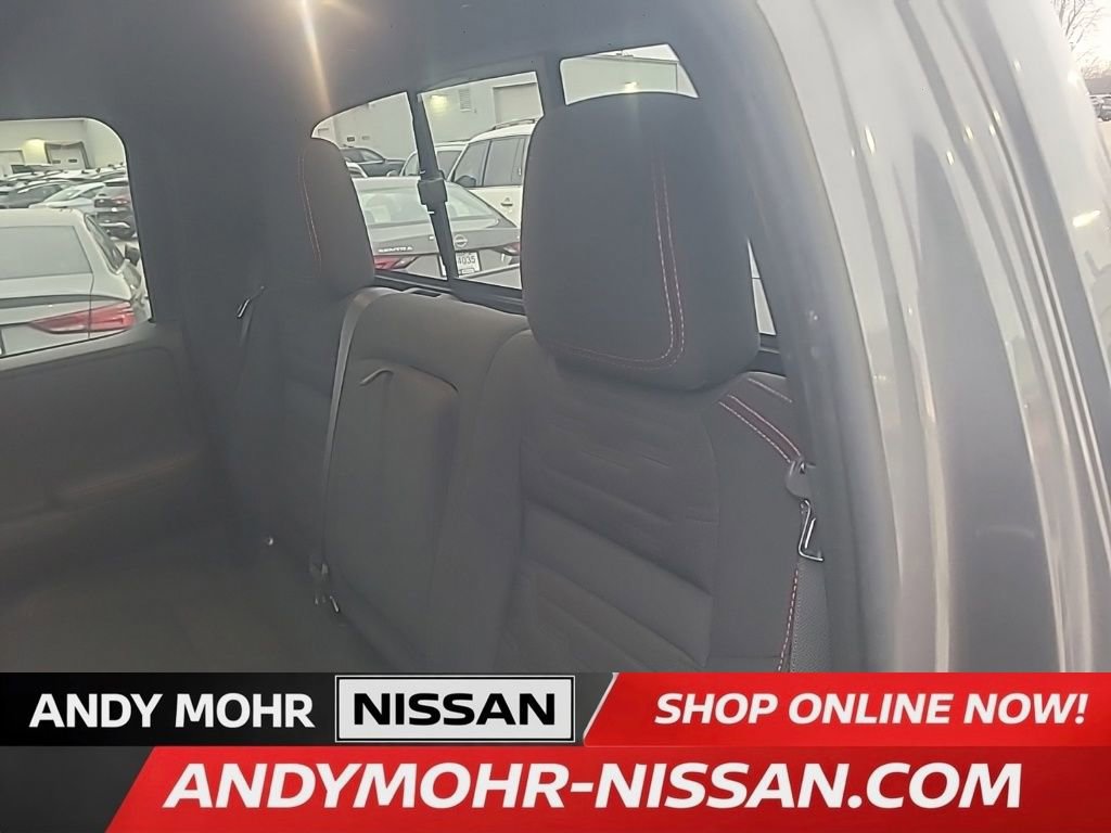 Used 2022 Nissan Frontier PRO-4X image 15