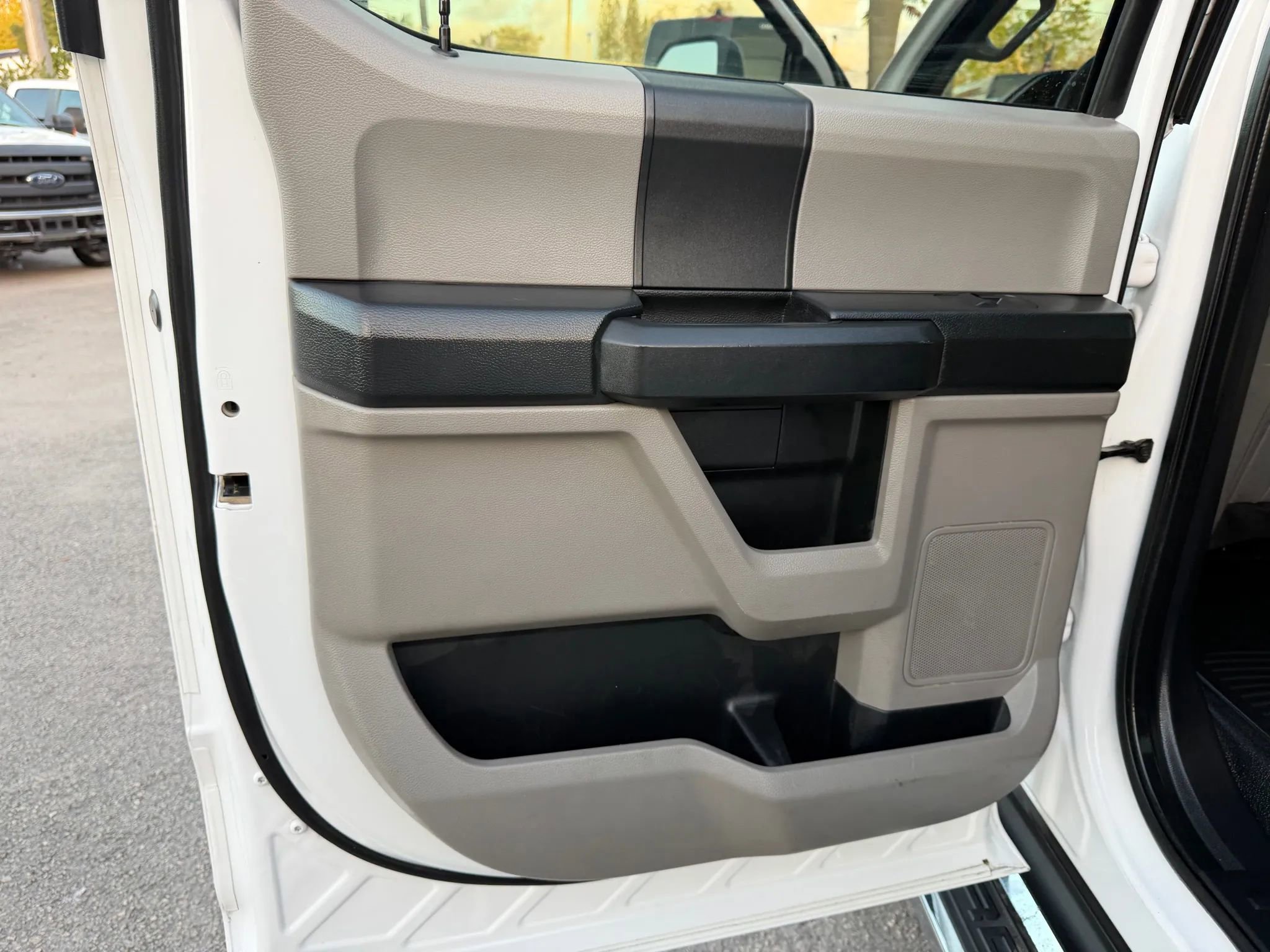 Used 2021 Ford F350 XL w/ STX Appearance Package AWD/4WD image 17