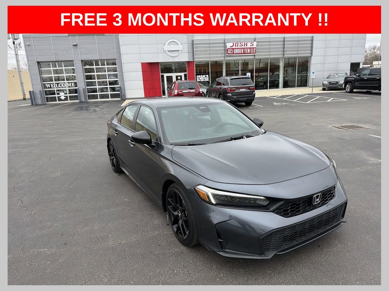 Used 2025 Honda Civic Sport image 1