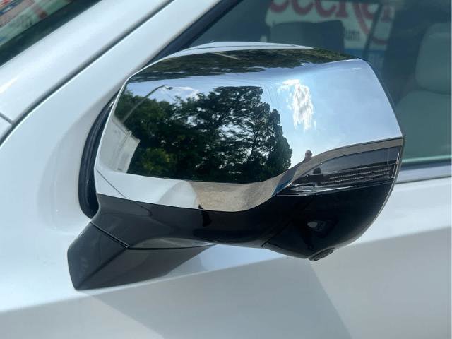 New 2025 Chevrolet Suburban Premier RWD image 14