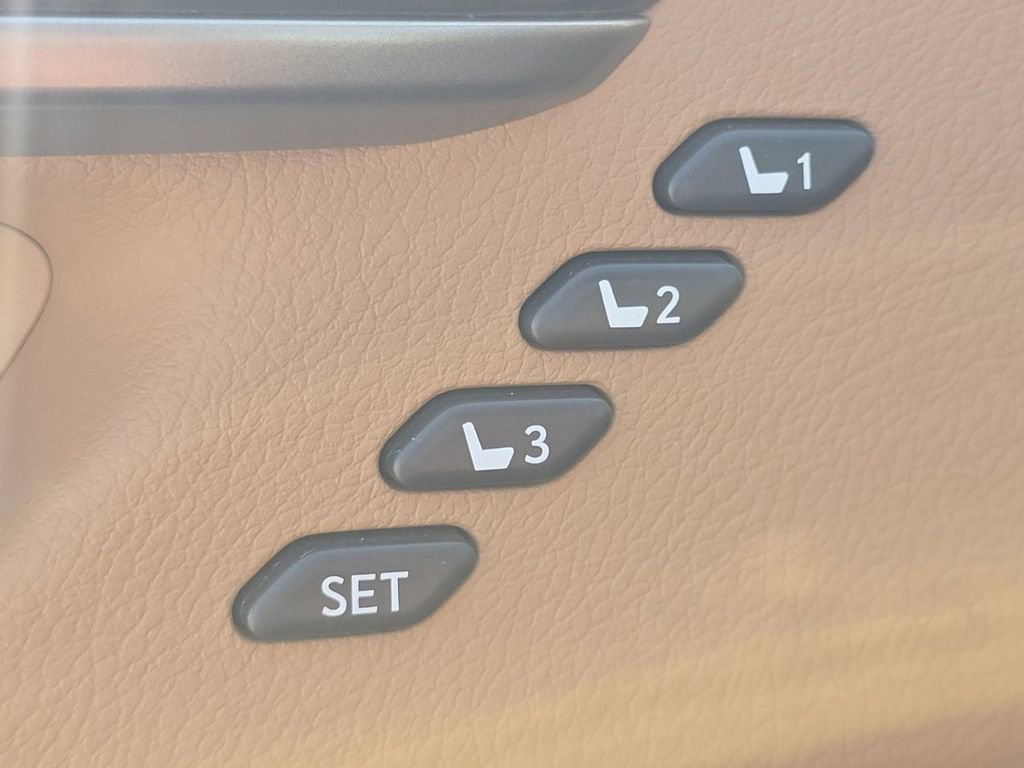 Used 2017 Lexus ES 350 image 24