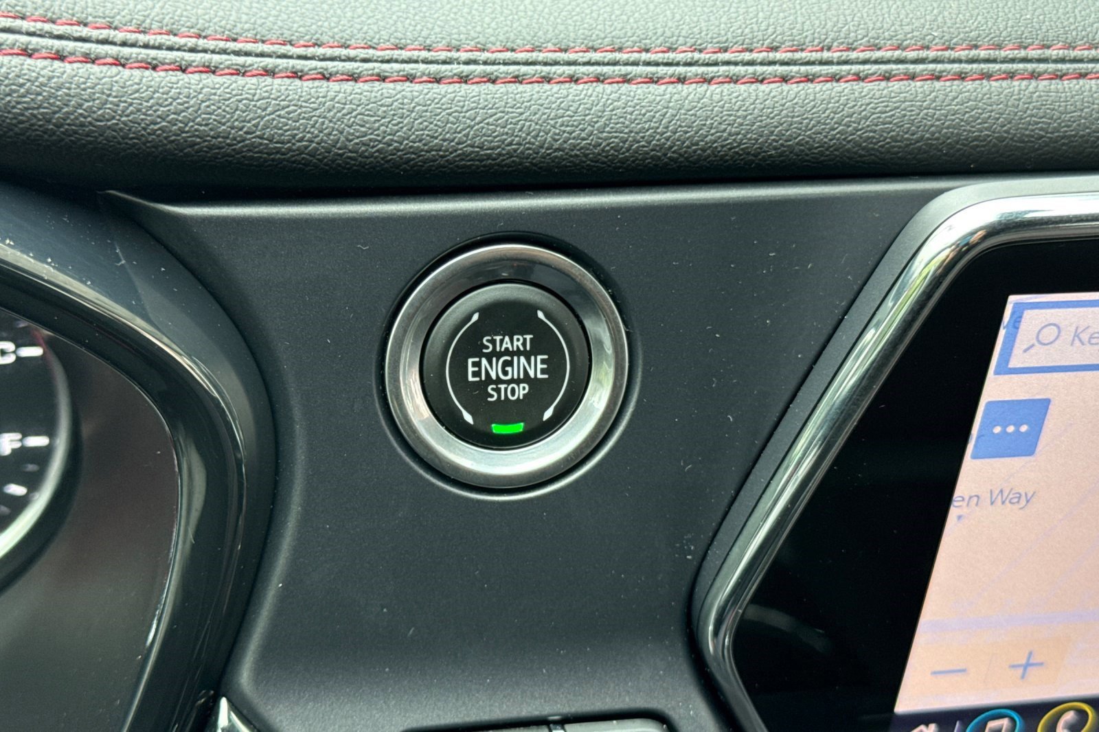 Used 2022 Chevrolet Blazer RS w/ Enhanced Convenience Package image 35