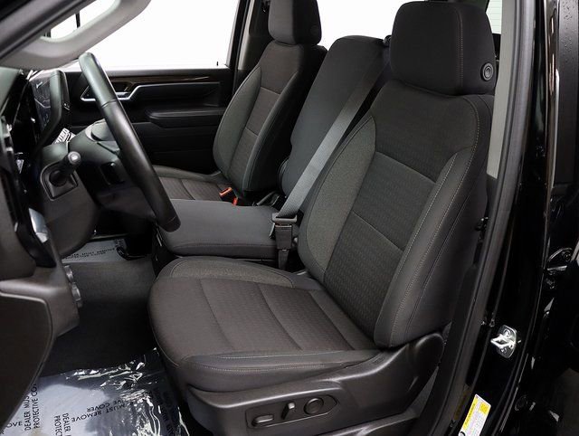 Certified 2025 Chevrolet Silverado 2500 LT w/ Convenience Package image 10