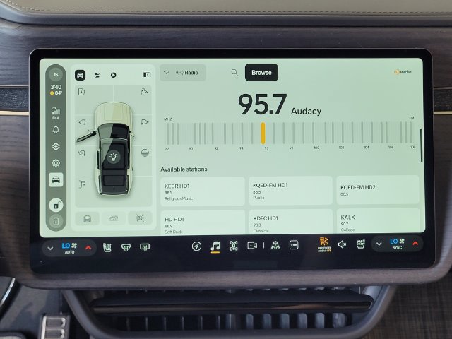 Used 2025 Rivian R1S Adventure Tri AWD/4WD image 20