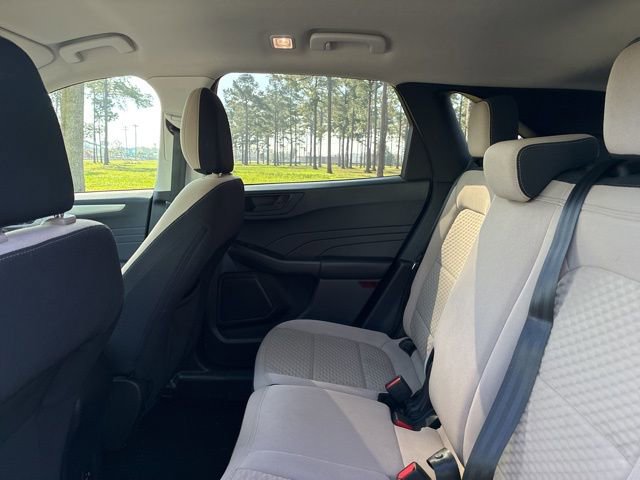 Used 2022 Ford Escape SE image 22
