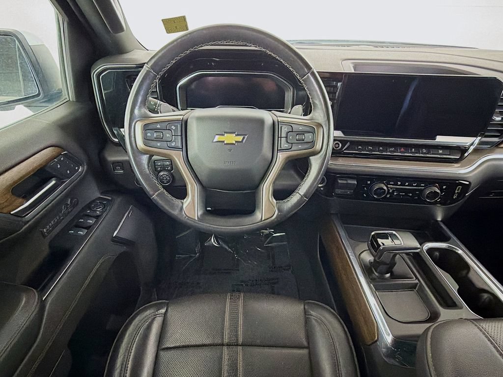 Used 2022 Chevrolet Silverado 1500 High Country w/ Z71 Off-Road Package AWD/4WD image 20