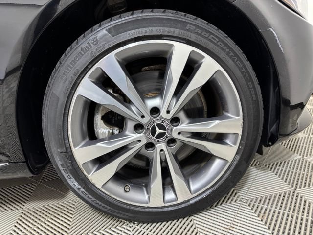 Used 2018 Mercedes-Benz C 300 4MATIC Sedan image 23