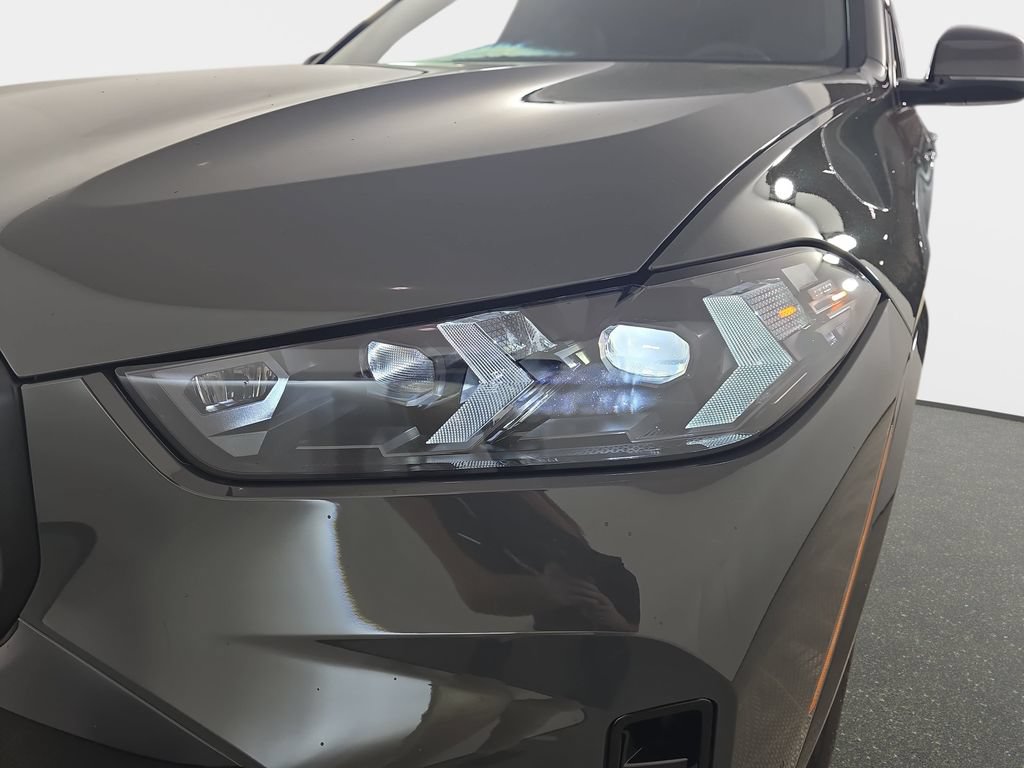 New 2026 BMW X5 xDrive50e w/ M Sport Package AWD/4WD image 33