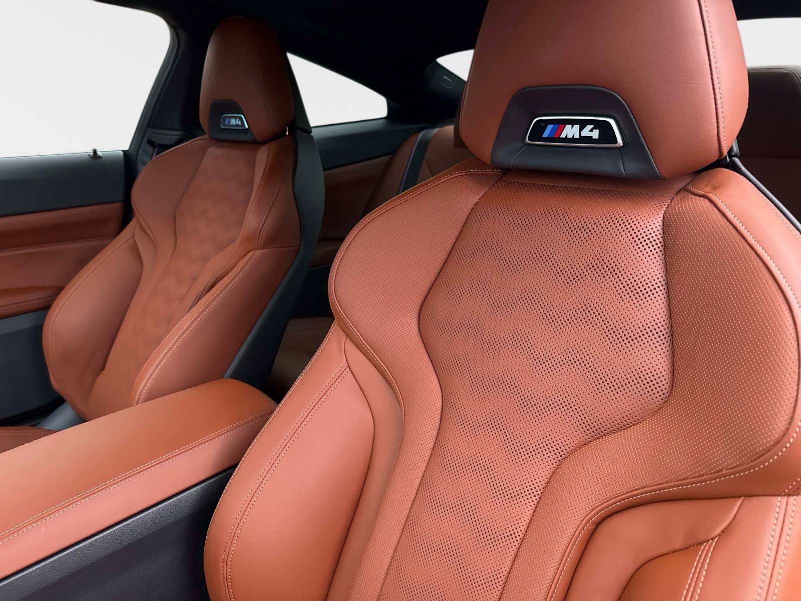 Used 2026 BMW M4 Competition w/ Executive Package image 17