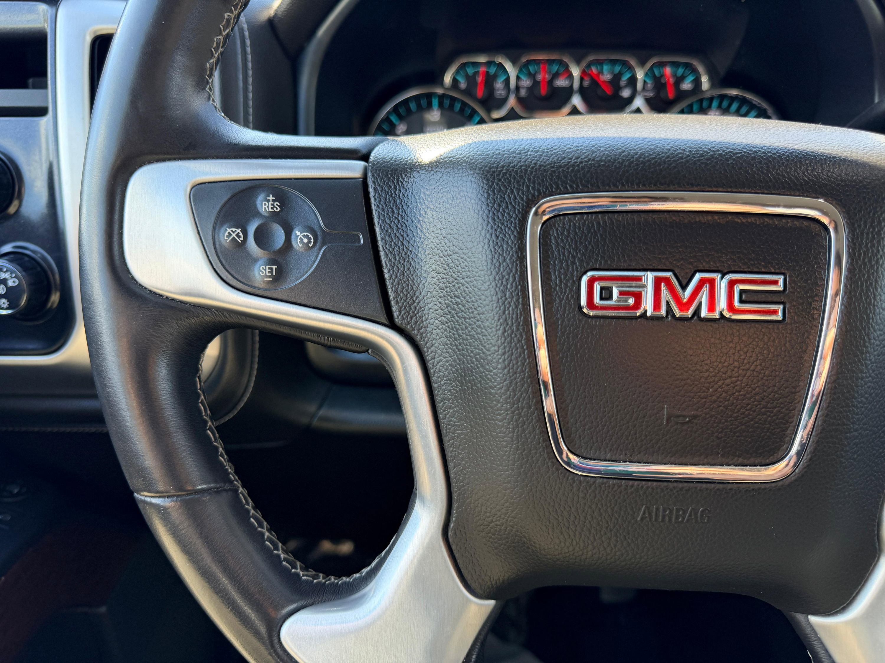 Used 2017 GMC Sierra 1500 SLE w/ SLE Value Package image 39