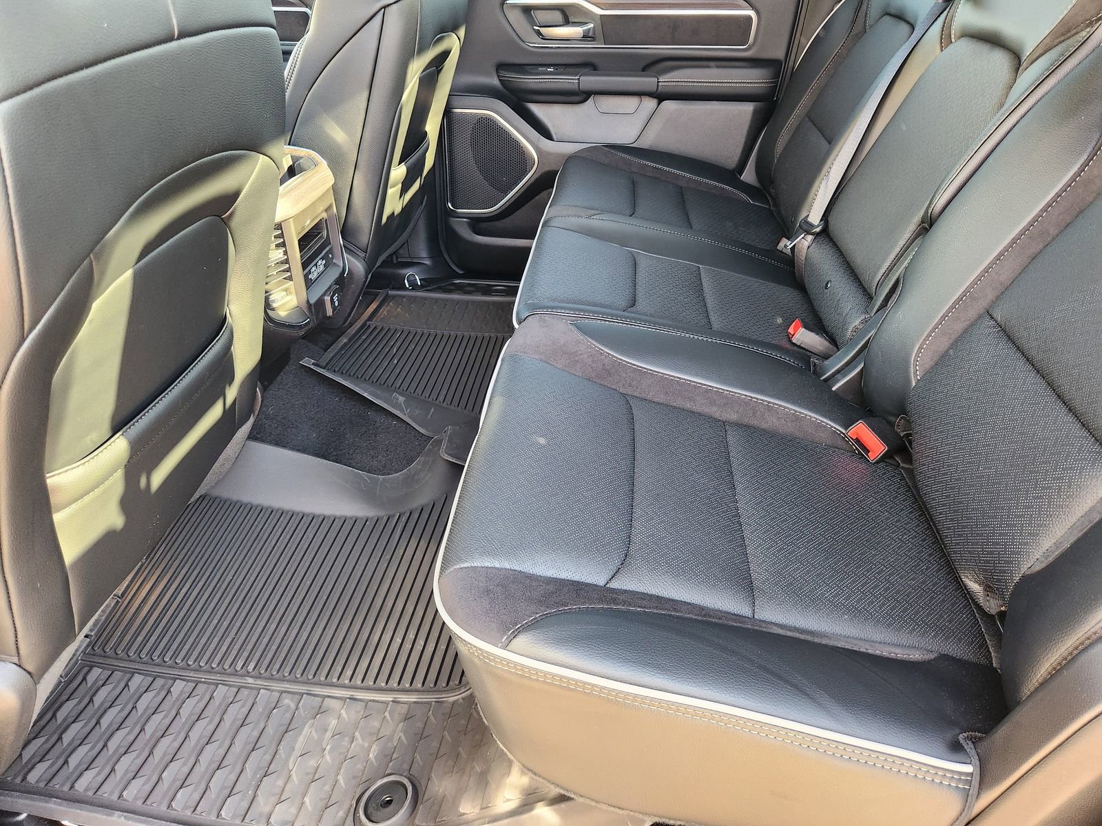 New 2026 RAM 1500 Laramie w/ Laramie Southwest Edition image 23