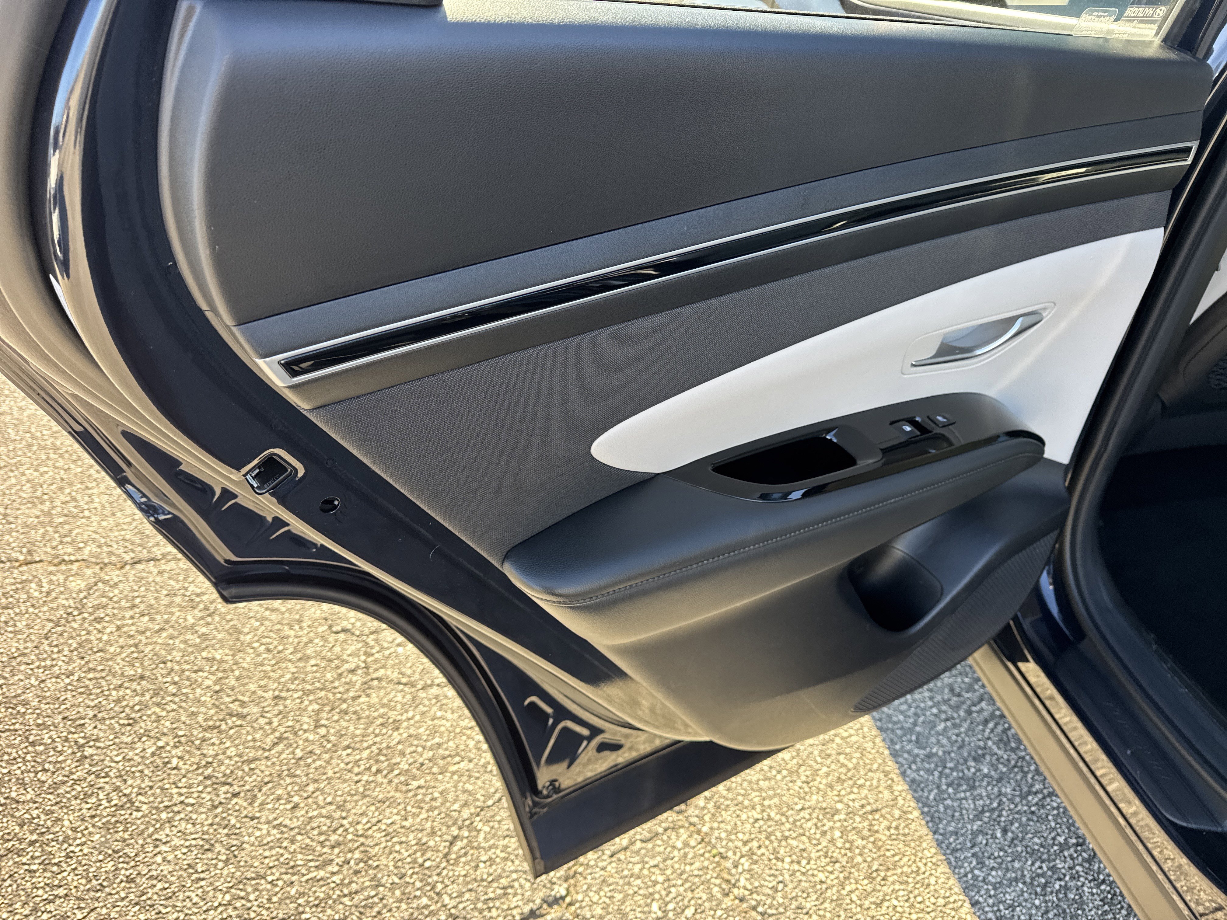 Used 2022 Hyundai Tucson Limited image 21