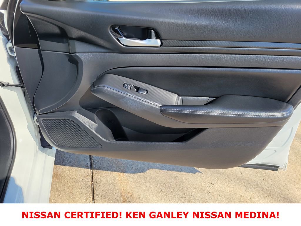 Certified 2025 Nissan Altima 2.5 SV FWD image 50