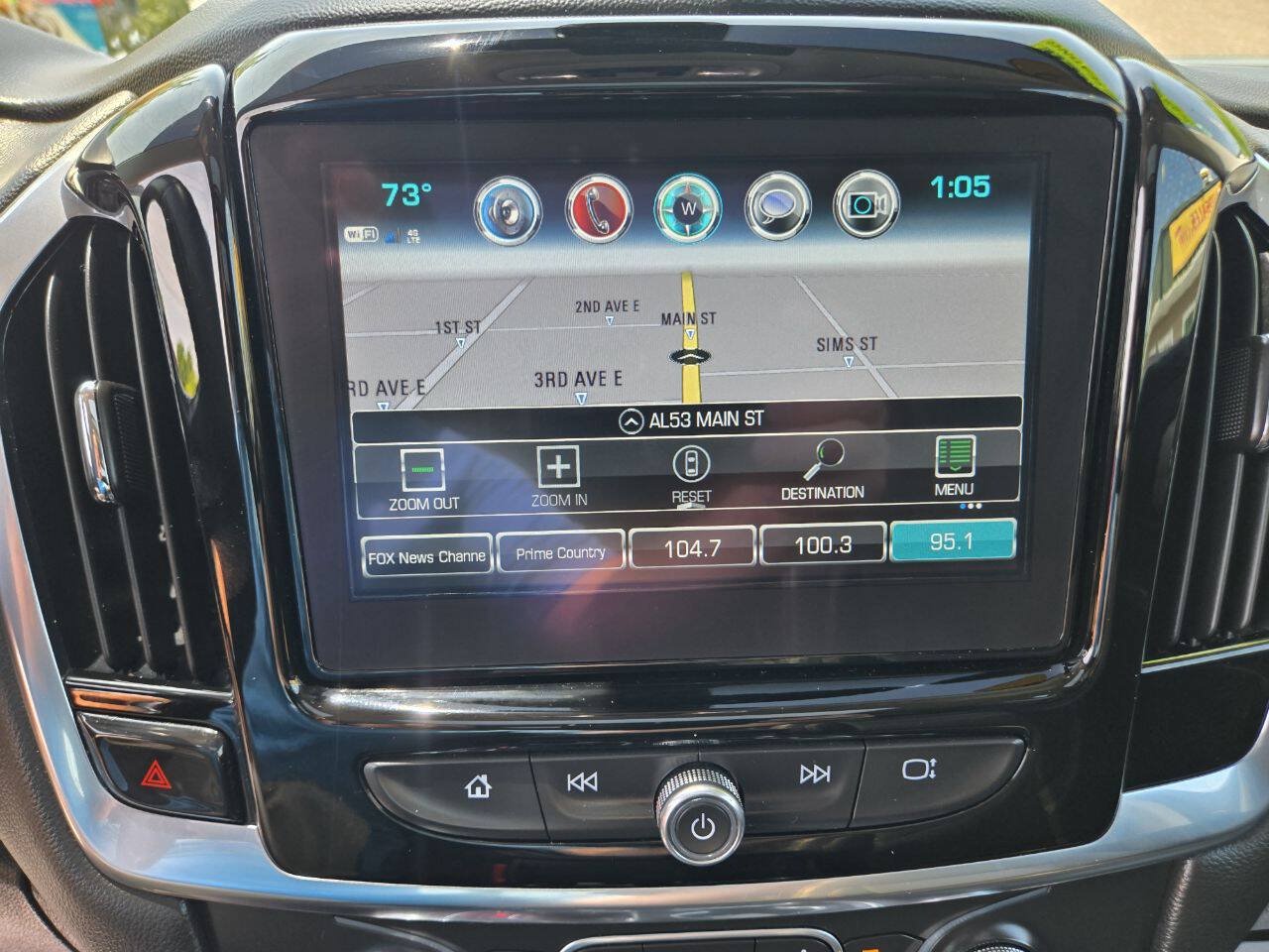 Used 2019 Chevrolet Traverse LT FWD image 34