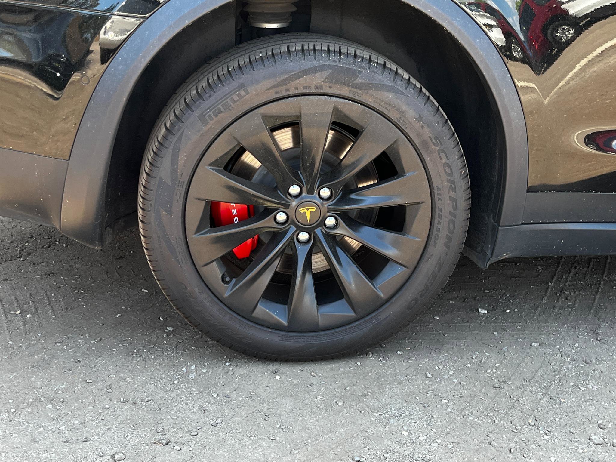 Used 2018 Tesla Model X 100D image 16