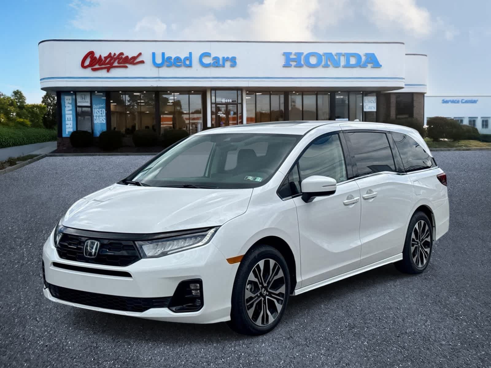 Used 2026 Honda Odyssey Elite image 1