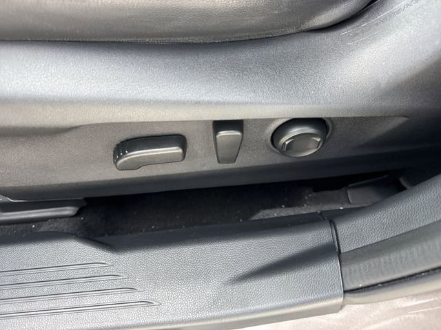 Certified 2022 Subaru Outback Limited image 12