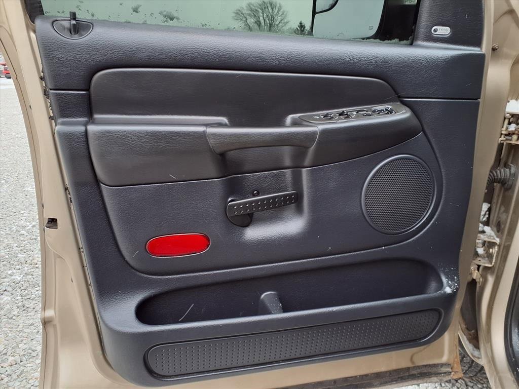 Used 2003 Dodge Ram 2500 Truck SLT image 21