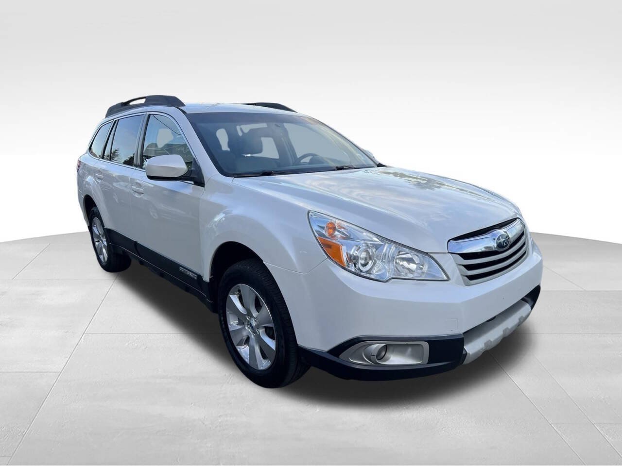 Used 2012 Subaru Outback 3.6R Limited AWD/4WD image 8