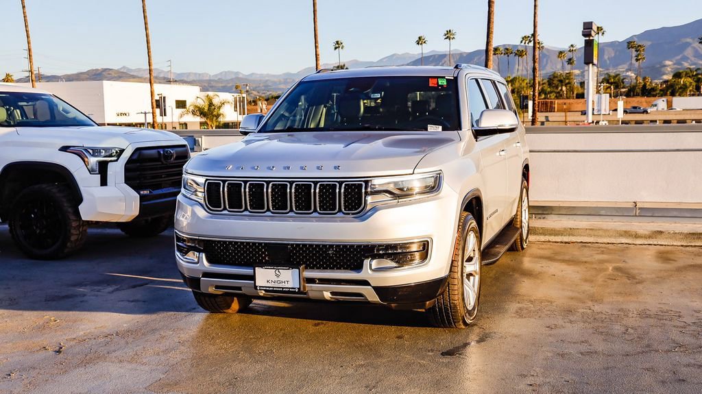 Used 2022 Jeep Wagoneer Series II image 4