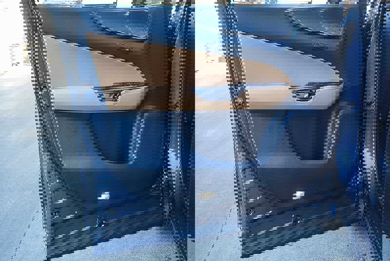 New 2026 Lexus NX 450h+ AWD w/ Luxury Package image 22