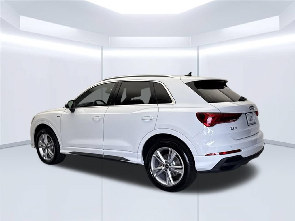 Certified 2024 Audi Q3 2.0T Premium Plus AWD/4WD image 4