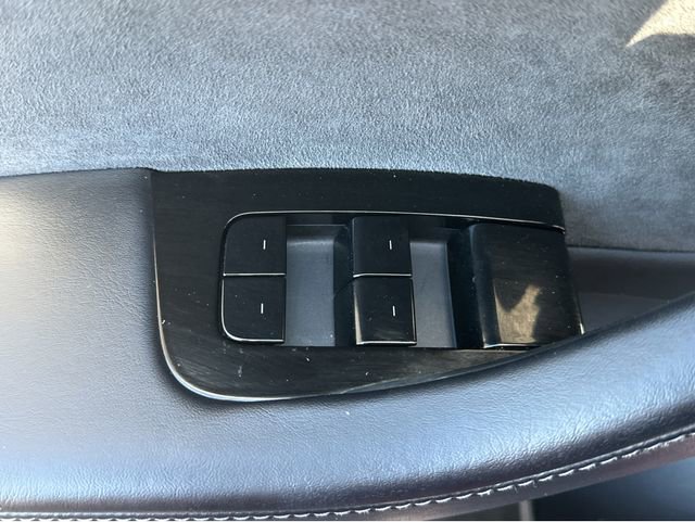 Used 2018 Tesla Model 3 Long Range image 36