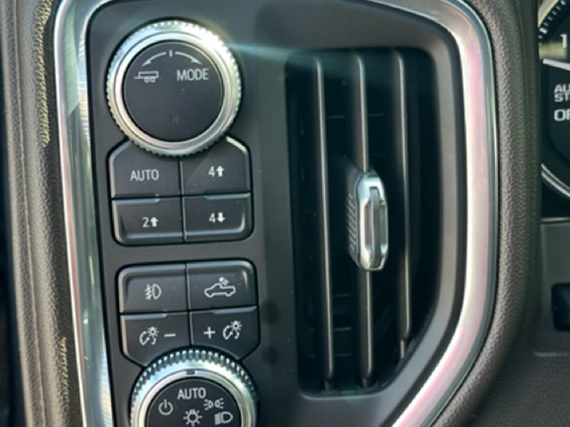 Used 2021 GMC Sierra 1500 Denali w/ Technology Package image 9