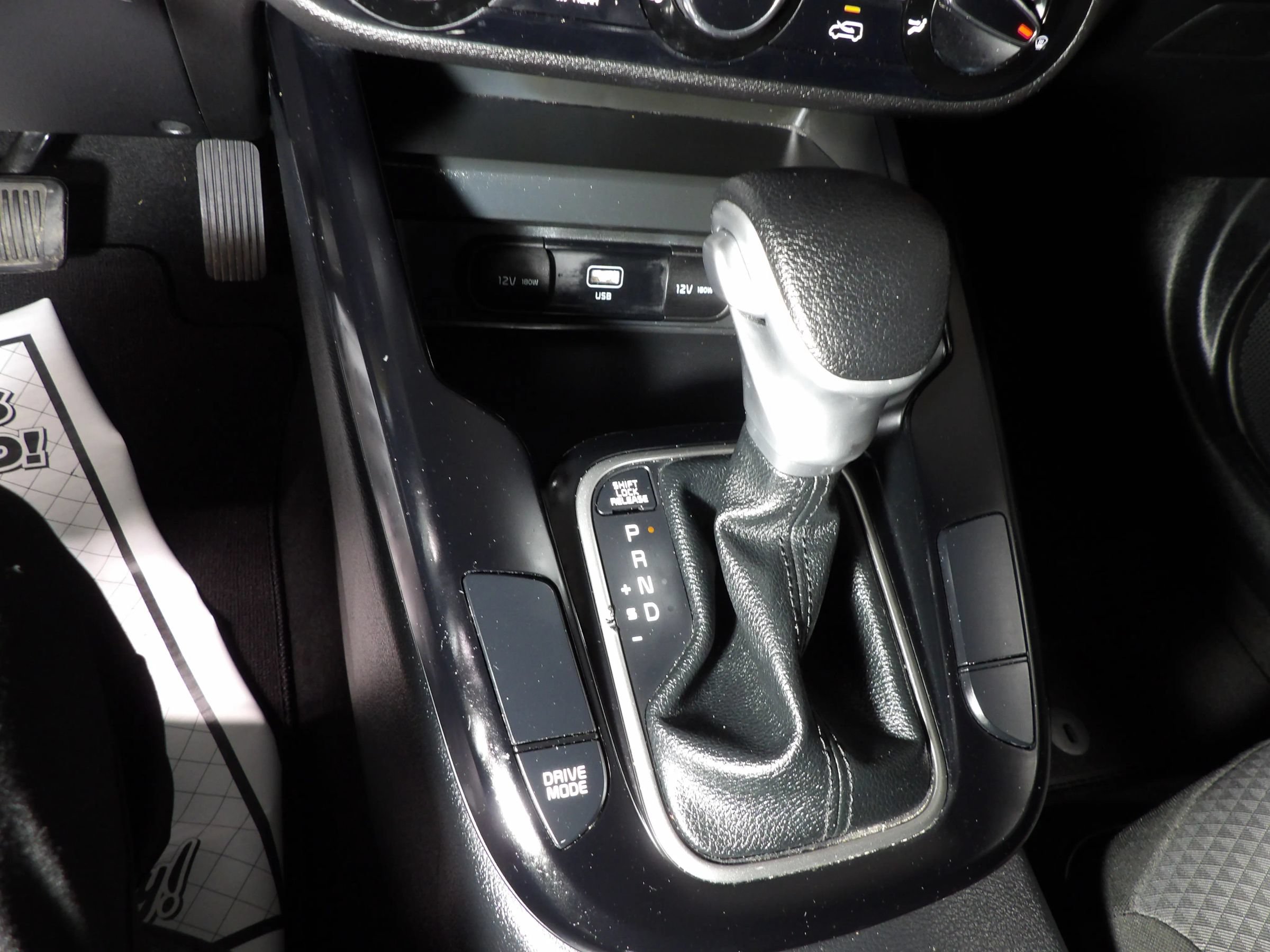 Used 2023 Kia Soul LX w/ Option Group 015 FWD image 15